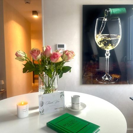 Modern Elegance In Historical City Center Trier Exterior photo
